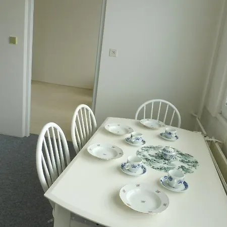 Apartamento Nice Flat Close To The Town Centre In *