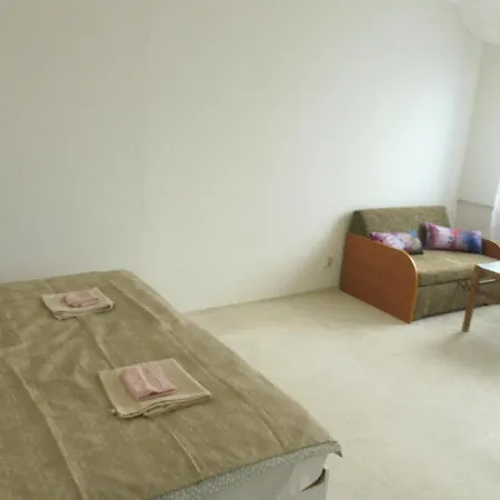 Nice Flat Close To The Town Centre In Apartamento